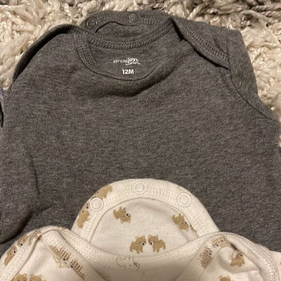 Bundle of ten Long Sleeve Onesies 6-12 months - Picture 4 of 11